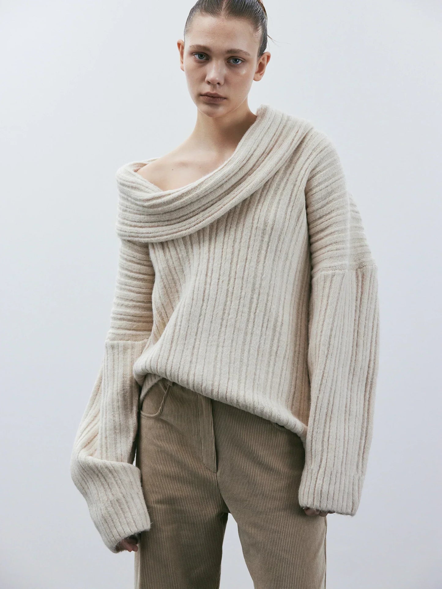 Yara - Damen Oversize Strickpullover mit Off-Shoulder Design