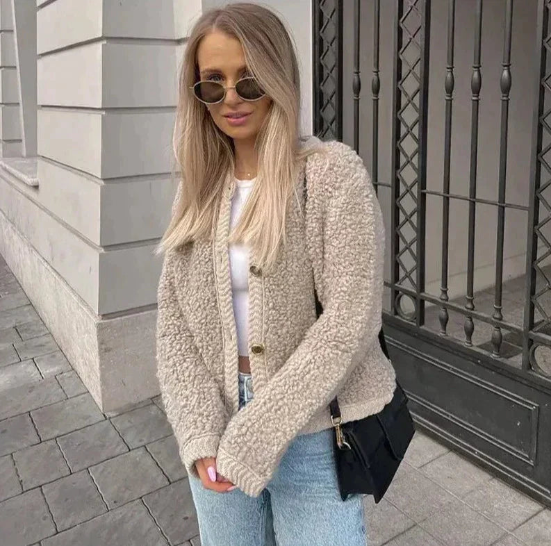 Alessia - Damen Teddyjacke mit Knopfleiste