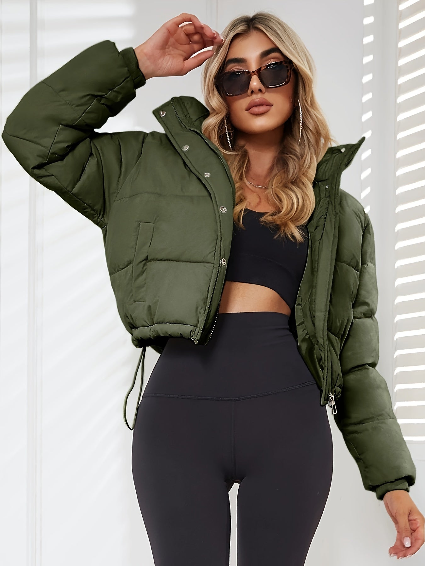 Marisa – Kurze Winter-Daunenjacke