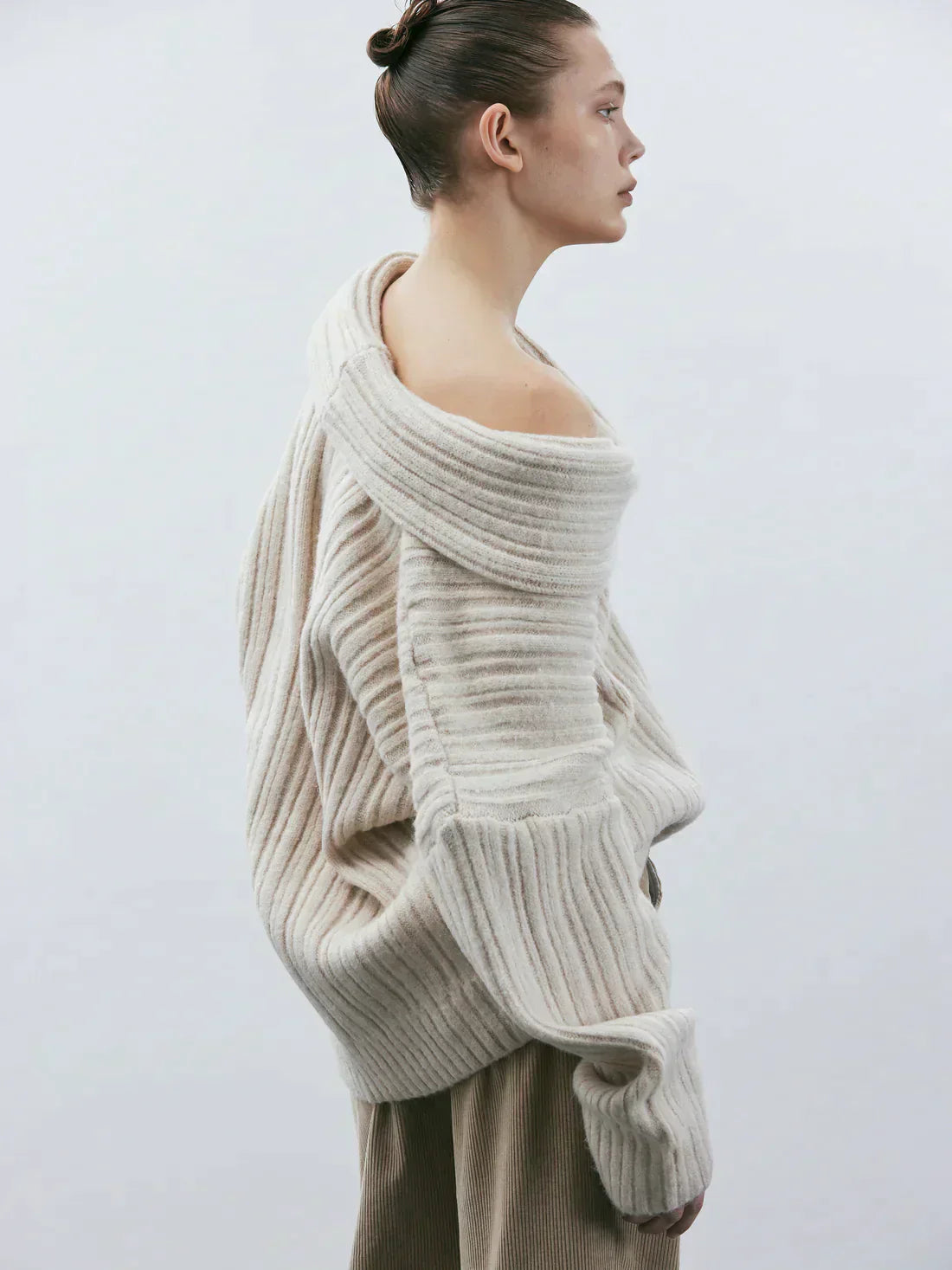 Yara - Damen Oversize Strickpullover mit Off-Shoulder Design