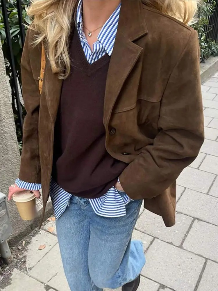 Isabelle - Chaqueta de ante marrón para mujer elegante y versátil