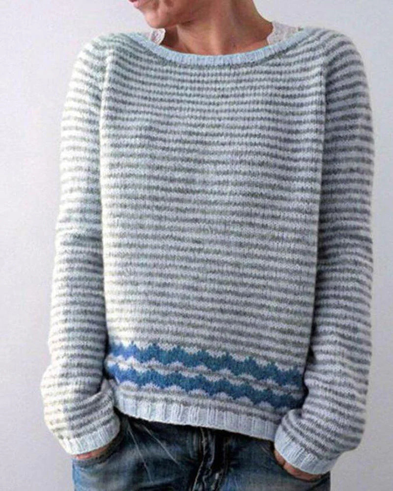 Sylva – Damen Pullover mit Waldmotiv