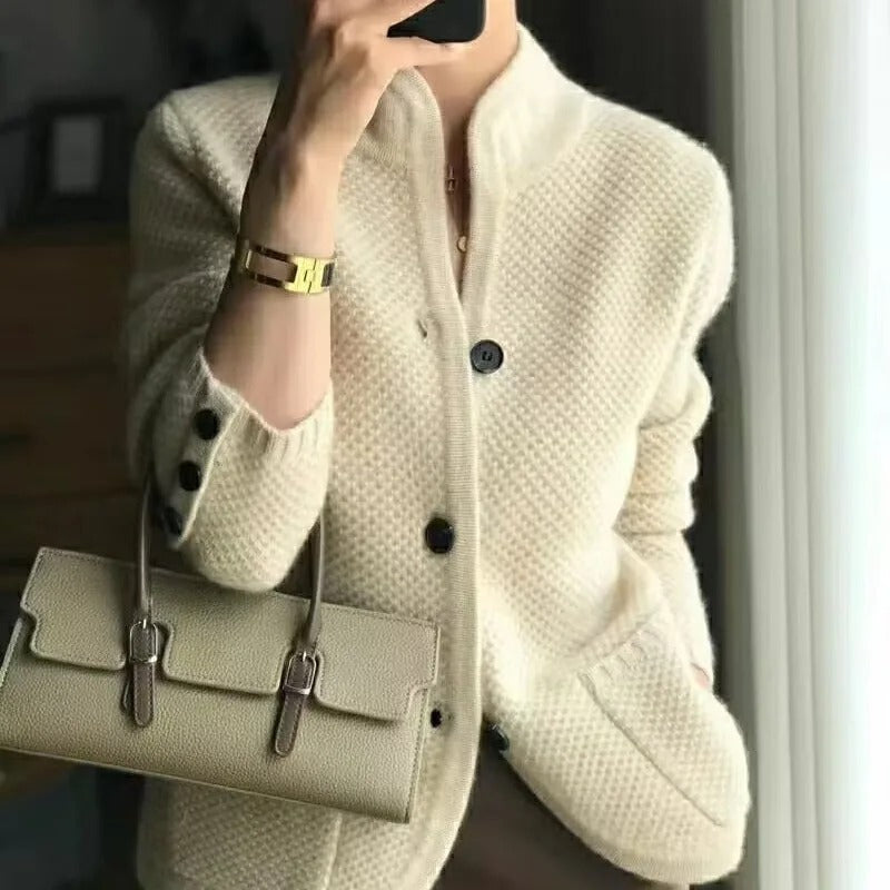 Lina – Damen Cardigan mit Knopfleiste und elegantem Schnitt
