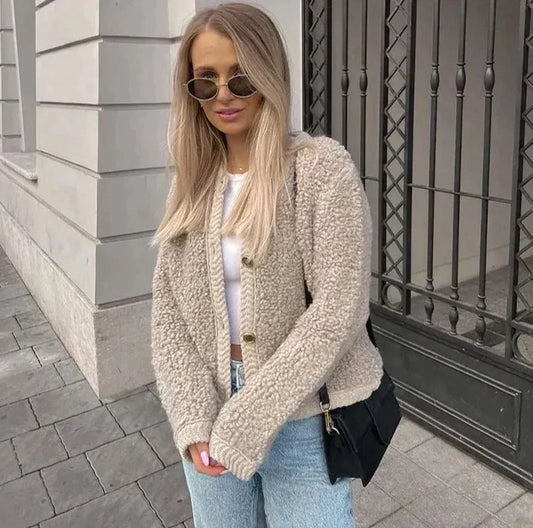 Alessia - Damen Teddyjacke mit Knopfleiste