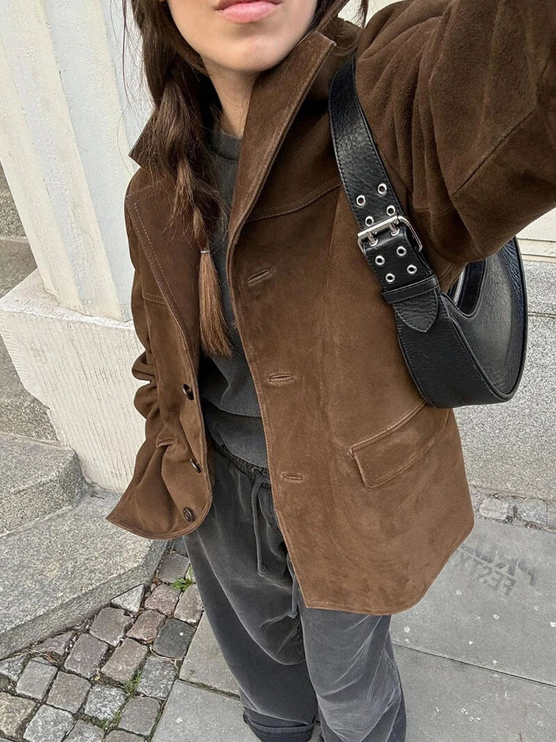 Clara – Damen Jacke aus Wildlederoptik