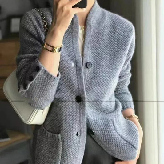 Lina – Damen Cardigan mit Knopfleiste und elegantem Schnitt